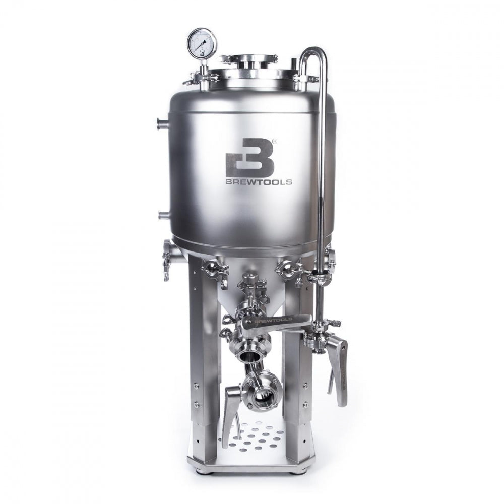 Brewtools F40 Unitank fra Brewtools er en gjæringstank i rustfritt stål med trykkmåler, ventiler og beslag, ideell for hjemmebrygging eller småskalabrygging.