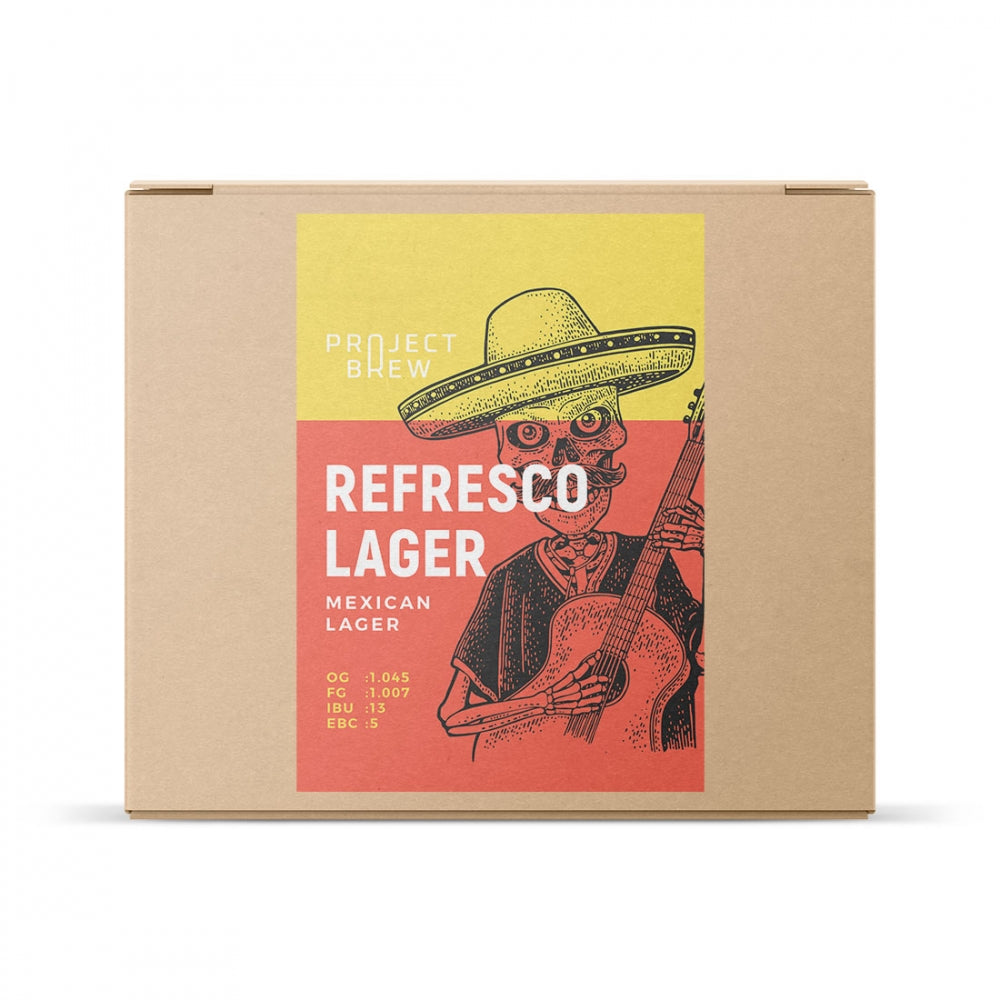 En pappeske merket Project Brew Refresco Mexican Lager - allgrain ølsett har et illustrert skjelett med sombrero og gitar i hånden på forsiden.