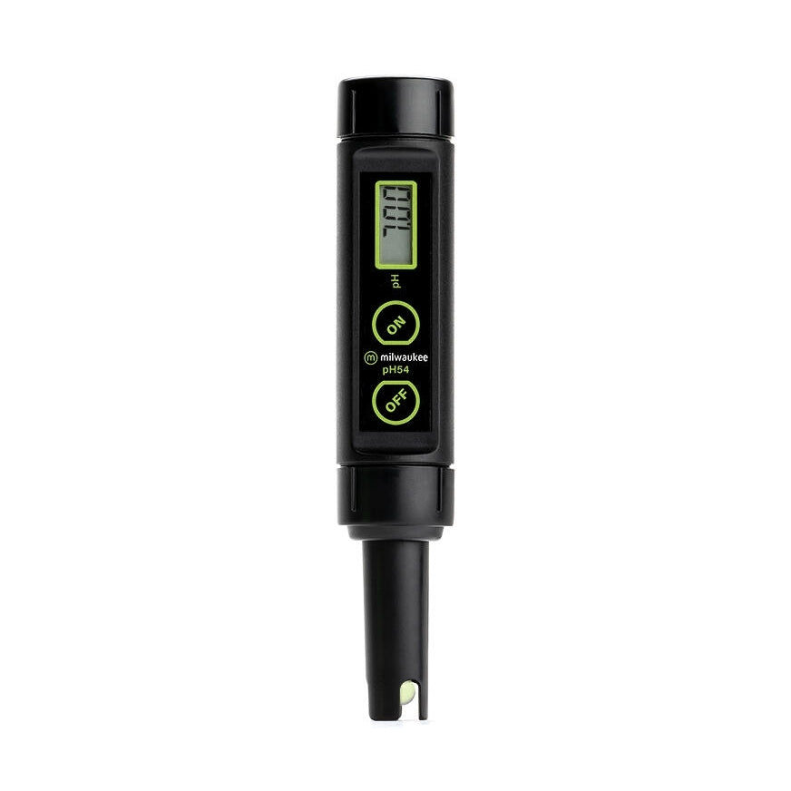 Milwaukee PH54 vanntett pH-meter med utskiftbar probe er en håndholdt digital enhet med display og ON/OFF-knapper. Den har en synlig probesensor i bunnen, noe som er typisk for Milwaukees vanntette design.