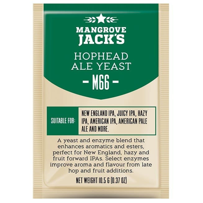 En 10,5 g-pakke med Mangrove Jacks Hophead Ale Yeast M66, merket som IPA gjær, perfekt for IPA-stiler og kjent for tydelig tørrhumlekarakteristikk, kommer med detaljert produktinformasjon på forsiden.