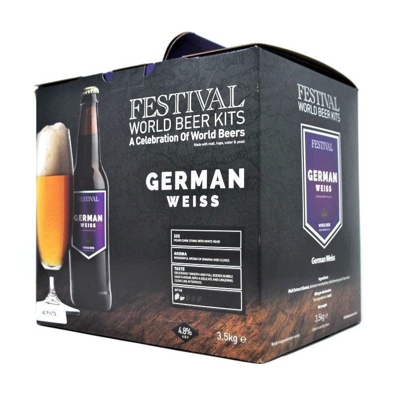 En eske merket Festival German Weiss 3,5kg Ekstraktsett by Festival, med en ølflaske og et fullt glass, med uthevede detaljer om aroma, smak og alkoholinnhold.