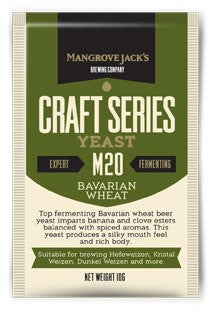 En 10 g-pakke med Mangrove Jacks Bavarian Wheat Yeast M20, ideell for hjemmebrygging av hveteølstiler som Hefeweizen.