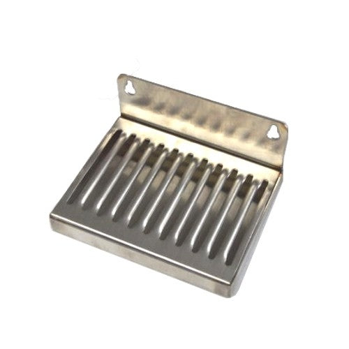 Brewshop Drip Tray 15 cm med veggfeste: rustfritt 304 stål, slissede bunn for drenering, og to hull for enkel montering på vegg.
