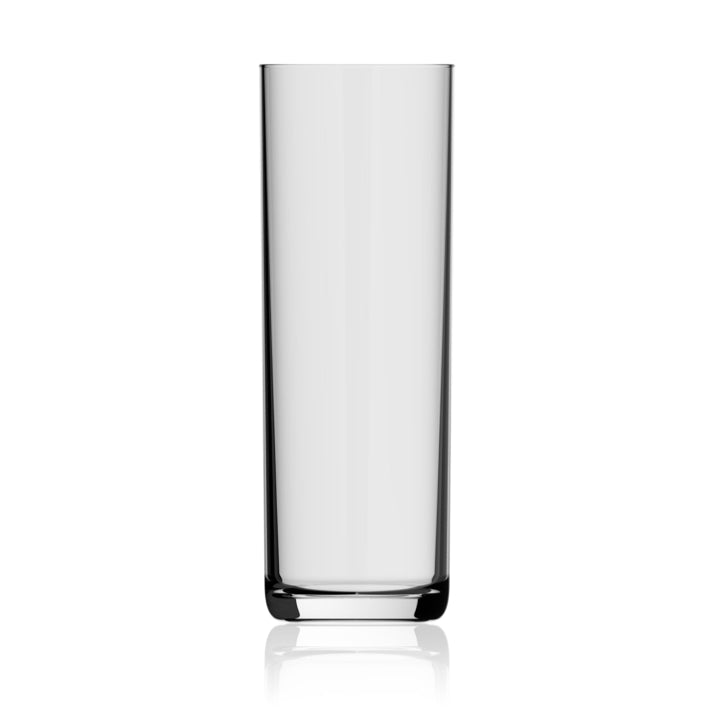 Et klart, tomt Rastal Kölsch Tumbler 38,2 cl Ølglass fra merket Rastal står oppreist på en hvit bakgrunn.