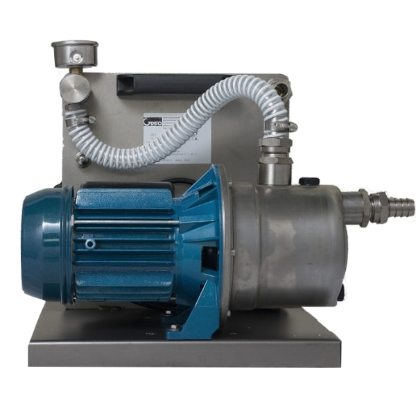 Grifo FCP10T Profesjonelt Platefilter for bord 20x20 med pumpe (for 10 filterplater) har et slitesterkt filter i rustfritt stål, blått motorhus, metallbunn og tilkoblede slanger for profesjonell industriell bruk.