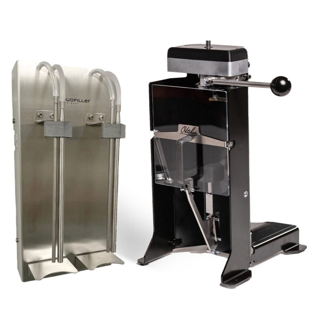 To Brewshop Craft Brew Canning Kit-dispensere - perfekt for enhver hjemmebrygger - har doble dyser i rustfritt stål, slanger og en svart metallspak med gjennomsiktig beholder. Et flott supplement til Brewshop-settet ditt, alt vist på hvit bakgrunn.