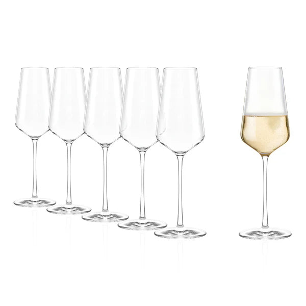 Seks STARlight champagneglass 290 ml fra Stölzle Lausits, fem tomme og ett fylt, elegant arrangert på en hvit bakgrunn. Ideelt for servering av musserende vin eller din favorittchampagne. Sett med 6 glass.