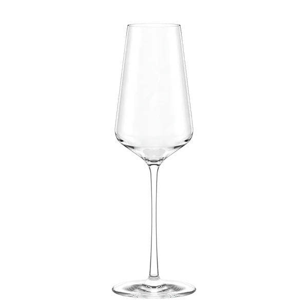 Et sett med seks klare STARlight champagneglass (290 ml) fra Stölzle Lausits, alle med lang stilk og høy, konisk skål - ideelle for servering av musserende vin mot en enkel, hvit bakgrunn.