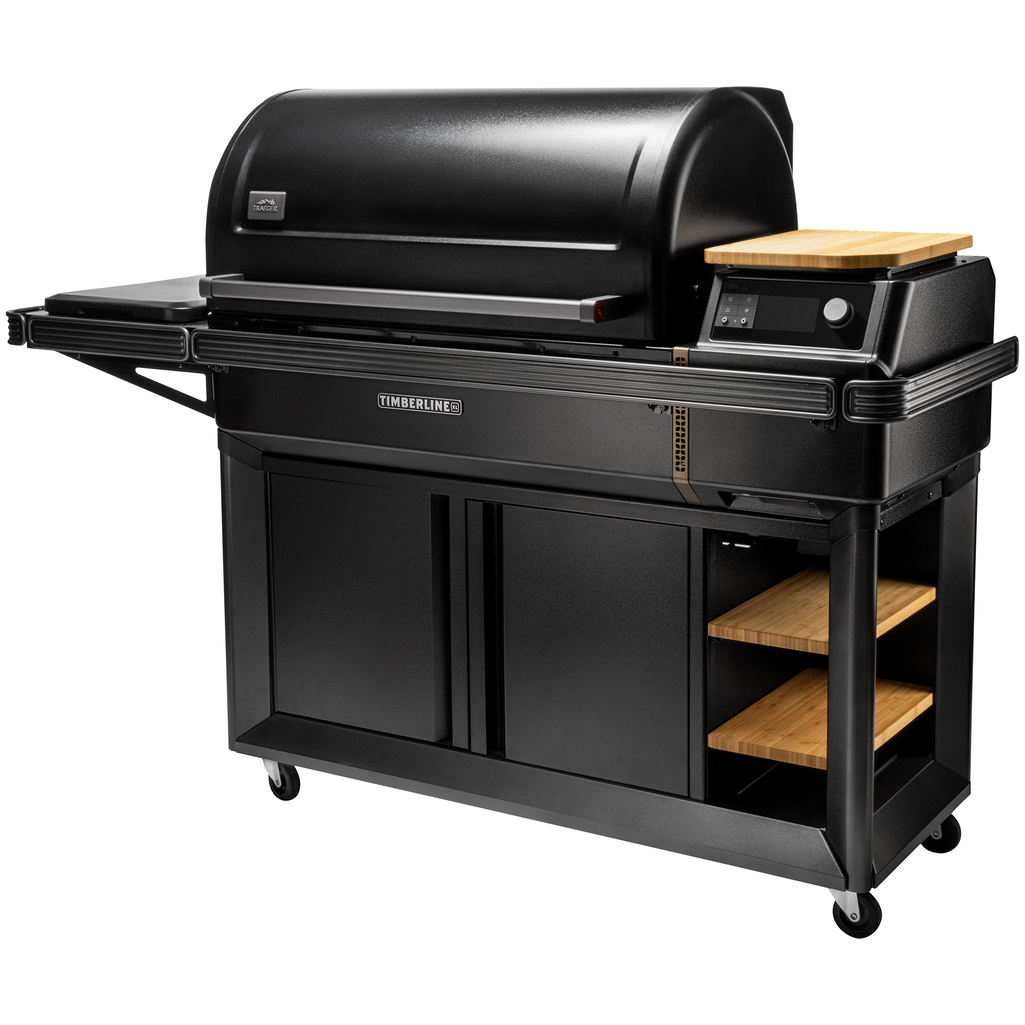 Traeger Timberline XL pelletsgrill er en stor, svart utegrill med sidehyller i tre, kontrollpanel og oppbevaringsskap på hjul, som tilbyr førsteklasses grillmat fra Traeger til hagen din.