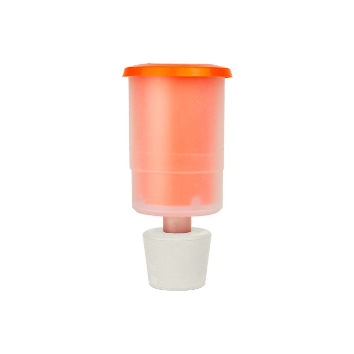 Speidel Gjærlås med propp fra Speidel er en gjennomsiktig plastbeholder med et oransje 44 mm lokk, festet opp ned til en hvit konisk base.