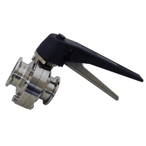 Brewshop 1,5" Tri-Clamp Butterfly ventil, laget av rustfritt stål 304 med svart spakhåndtak, er vist fra siden mot en hvit bakgrunn.