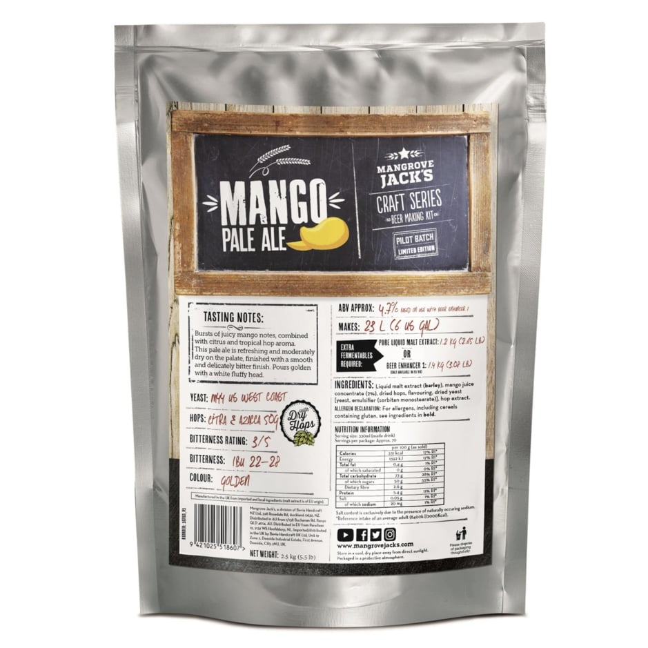 En 2,5 kg sølvpose med Mangrove Jacks Craft Series Mango Pale Ale ekstraktsett, med produktetikett, beskrivelse, smaksnotater og bryggeinformasjon for maltekstrakt hjemmebrygging.