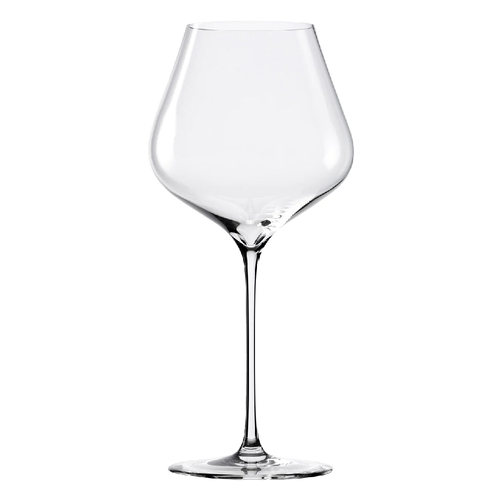 Q1 Burgunder vinglass 650 ml 2 stk fra Stölzle Lausits har klar krystall, en lang stilk og en bred, avrundet skål, perfekt til servering av burgundervin.