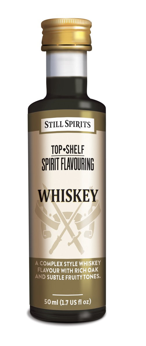 En 50 ml flaske SS Top Shelf Whiskey-essens fra Still Spirits, som beskrives som rik på eik og med subtile fruktige toner.