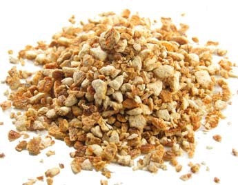 En 1 kg-pakke med Castle Malting Appelsinskall bittergranulat på hvit bakgrunn.
