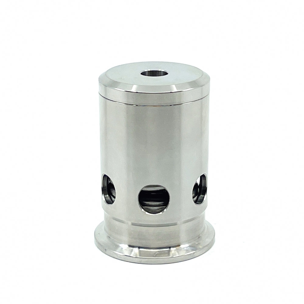 Brewshop 1,5" Tri-Clamp Vacuum PRV - vakuumventil 2 bar har en sylindrisk SS304-kropp med flat base, tre sidehull og et sentralt topphull, ideelt for vakuumapplikasjoner. Avbildet mot en vanlig hvit bakgrunn.
