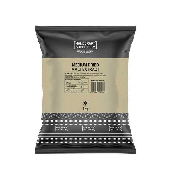 En 1 kg pose Spraymalt - Medium Maltekstrakt med næringsinformasjon på forsiden.