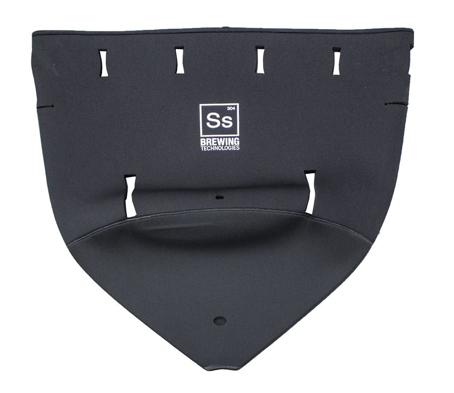FTSs Neoprenjakke til Chronical Fermenter 64L fra Ss Brewtech er en svart neoprenjakke med hvit Ss Brewtech-logo, designet for temperaturkontroll og perfekt passform til din 64L Chronical Fermenter.