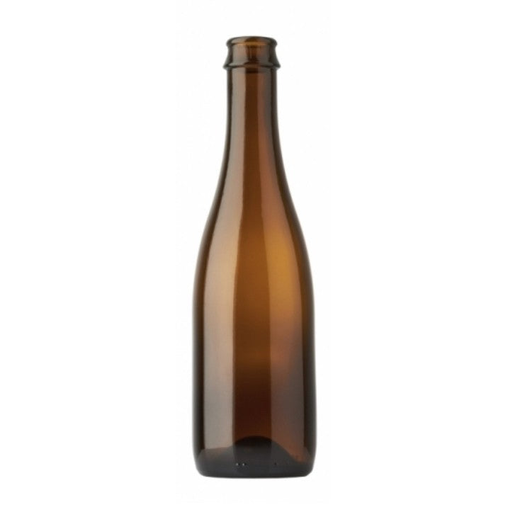 En Brewshop Champagneflaske 0,375 liter (Champenoise) står oppreist; denne enkle brune glassflasken med lang hals selges i esker med 15 stk.