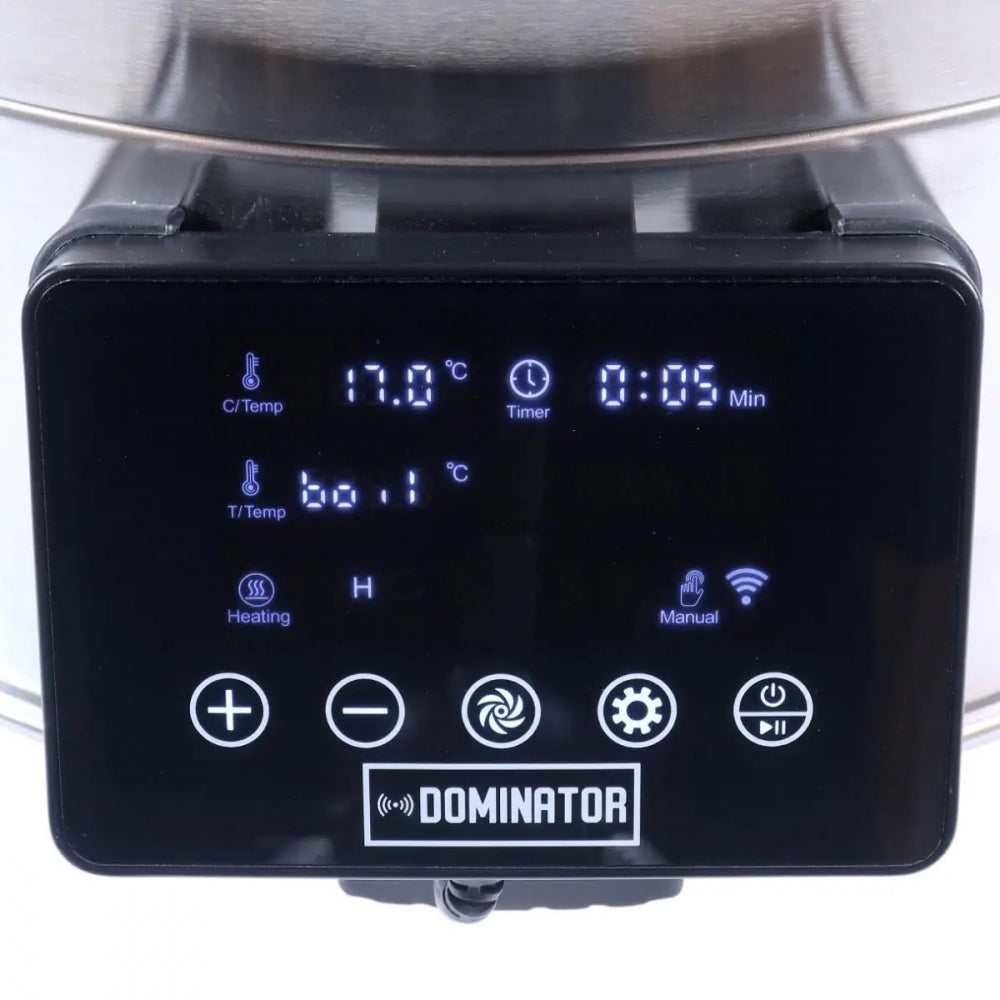 Brewster Dominator 40 - WIFI Bryggemaskin fra Brewolution er en svart digital enhet med hvit tekst, perfekt for hjemmebrygging.