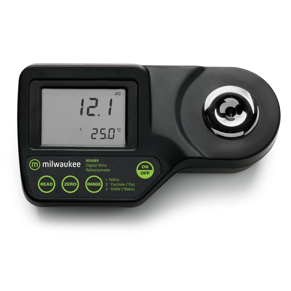 Milwaukee MA885 Digitalt Refraktometer fra Milwaukee viser avlesninger på 12,1 og 25,0 °C, med merkede knapper og et sensorområde, noe som gjør det perfekt for presis analyse av sukkerinnhold i vin.