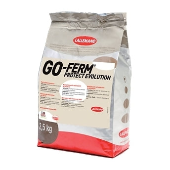 En 2,5 kg pose med Lallemand Go-Ferm Protect Evolution gjærnæring til fermentering, med produktinformasjon på emballasjen.