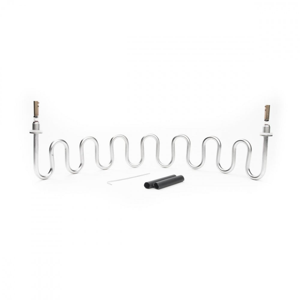 Brewtools Varmeelement til Brewtools B150pro er et sikksakkformet varmeelement i metall med kontakter i hver ende, to svarte hylser og et lite verktøy - perfekt som erstatning eller reserve til din B150Pro.