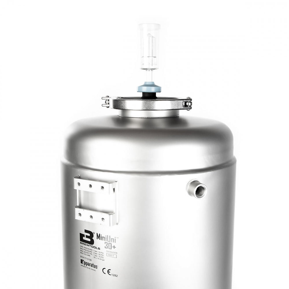 Brewtools MiniUni 40+ Tank med standard tilbehør er en gjæringstank i rustfritt stål med forseglet lokk, luftsluse og sideventil - ideell for hjemmebryggere som ønsker nøyaktig gjæringskontroll.