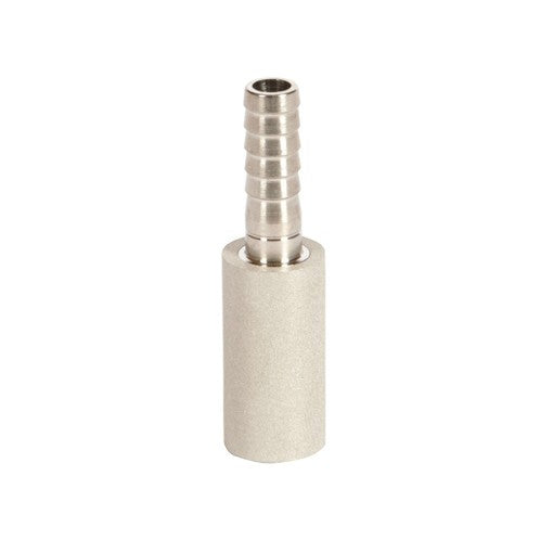 Oksygeneringsstein 2,0 micron fra Brewshop i rustfritt stål med piggfitting, designet for enkel rengjøring og bruk i karboneringssystemer ved brygging.