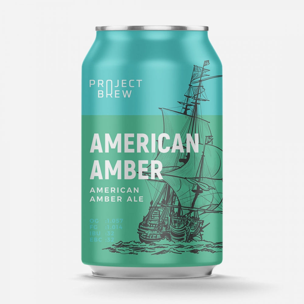 En blågrønn boks merket Project Brew American Amber - allgrain ølsett har en strektegning av et seilskip, som en hentydning til Full Sail Brewing Co, med bryggedetaljer under hovedteksten.