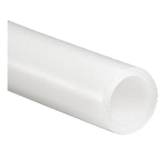 Nærbilde av John Guest Øl/luftslange LLDPE 10 mm OD, et hvitt, hult plastrør med glatt utside og innvendig diameter, vinklet mot en vanlig hvit bakgrunn.
