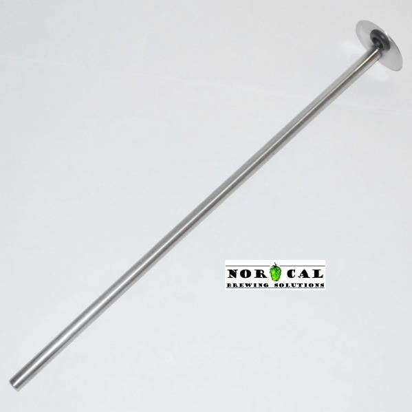 Speidel Fermenter Thermowell - Norcal - Termobrønn i rustfritt stål med flens i den ene enden, vist på hvit overflate. Norcal-logo vises under røret. Ideell til bruk som termobrønn eller temperatursonde i Speidel-fermentorer.