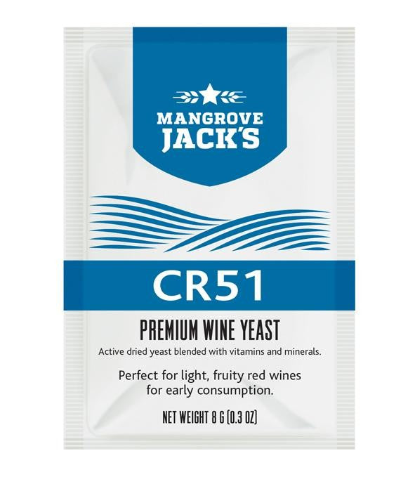 En pakke Mangrove Jack´s CR51 vingjær - 8g (Rødvin) Outlet, perfekt til lette, fruktige rødviner som Pinot Noir. Best før, men like god etter 31.12.2025.