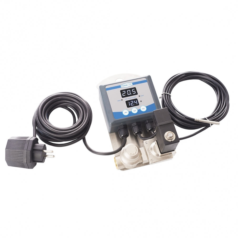 Quantor FermFlex Mobile-S temperaturkontroller og solenoidventil har et display, strømkabel, to sensorer og tilkoblede ledninger - perfekt for bærbar tankstyring eller presis fermenteringsstyring.