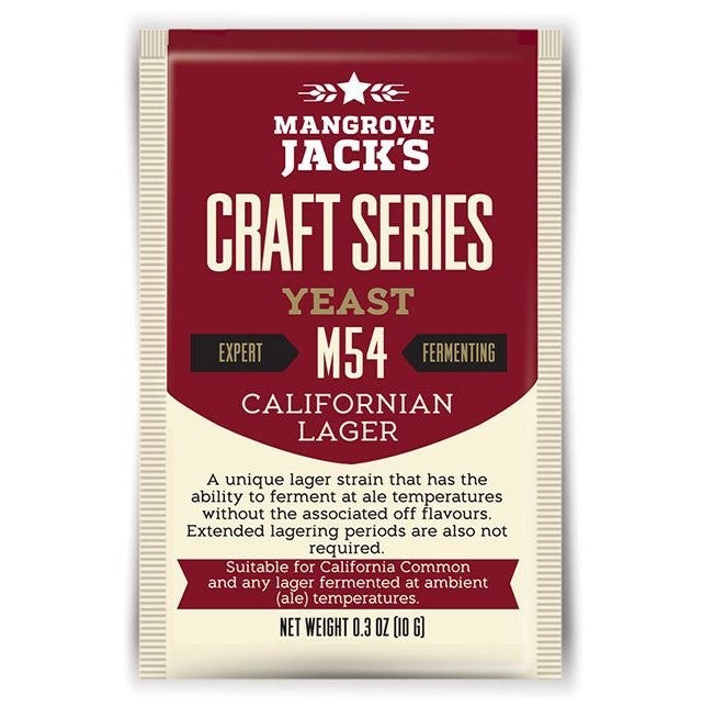 En 10 g-pakke med Mangrove Jack's Californian Lager Yeast M54, med detaljert produkt- og bruksinformasjon på forsiden for denne unike pilsnerstammen.