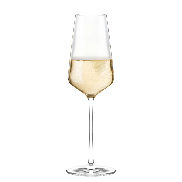 STARlight Champagneglass 290 ml fra Stölzle Lausitz er fylt halvveis med musserende hvitvin og står mot en enkel, hvit bakgrunn.