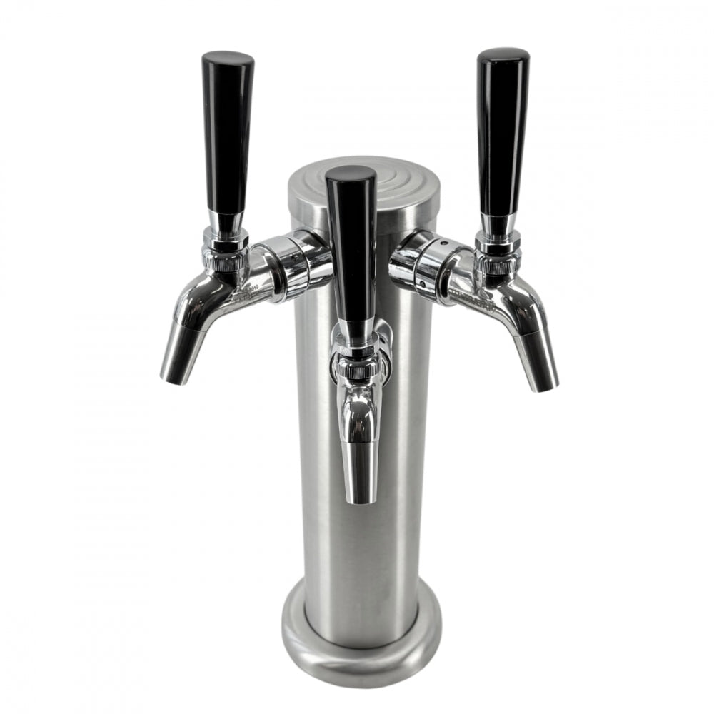 FasTap Font Kit - Tappetårn sett med 3 kraner fra Keg King er en tappeløsning i rustfritt stål med et elegant dispensertårn med tre kraner med svart håndtak, vist ovenfra mot en hvit bakgrunn.