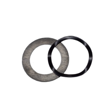 To Lower Adapter Wave Springs fra Oktober Design, en sølvfarget og en svart, overlapper hverandre på en hvit bakgrunn.