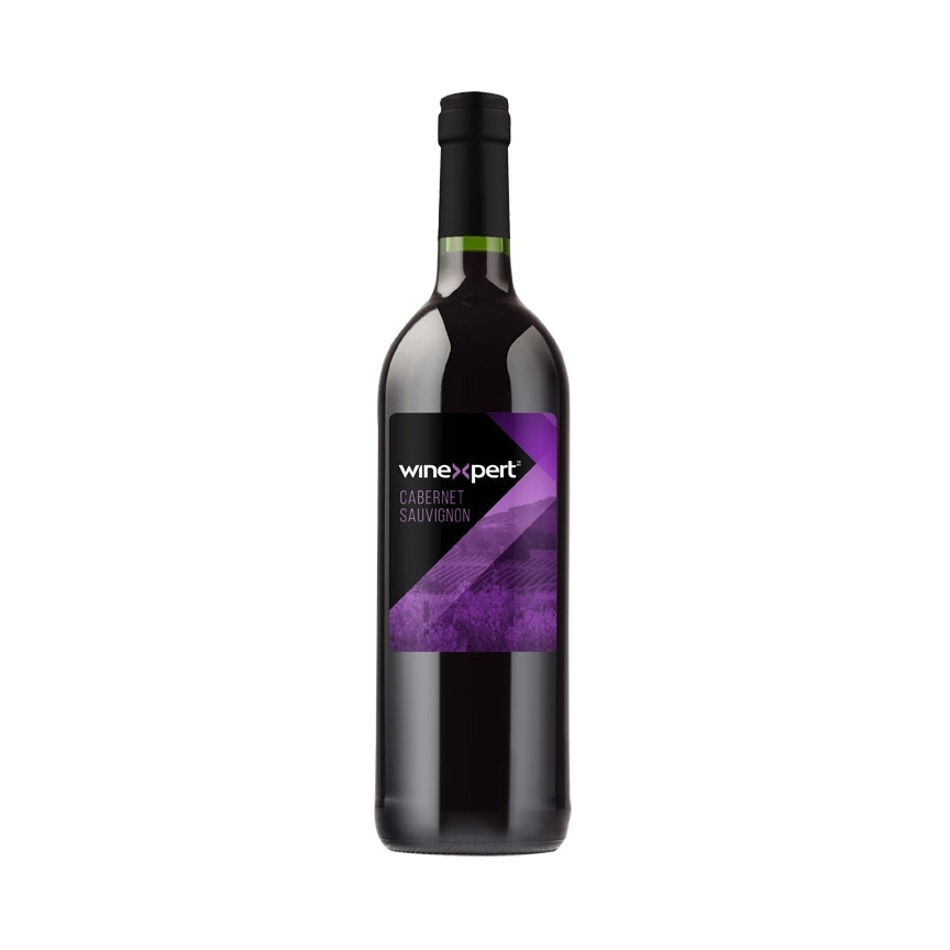 En flaske Winexpert Reserve Vinsett - Cabernet Sauvignon, Australia, en premium rødvin med en lilla og svart etikett på hvit bakgrunn.
