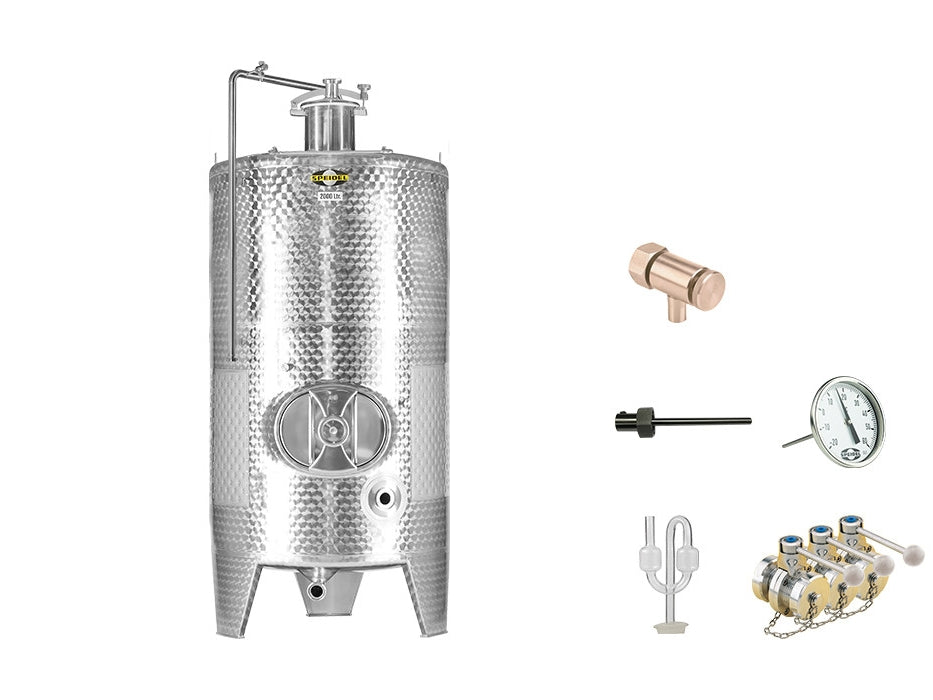Speidel FS-MO gjæringstank 1800L - komplett fra Speidel inkluderer tilbehør som luftsluse, tappehane, termometer, prøvetakingsventil og nivåindikator som vist til høyre.